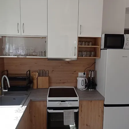 U Eweli Caloroczne Ogrzewane Kominkiem