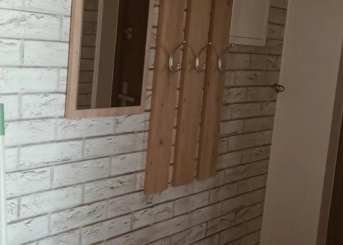 度假居 U Eweli Caloroczne Ogrzewane Kominkiem 斯蒂格纳