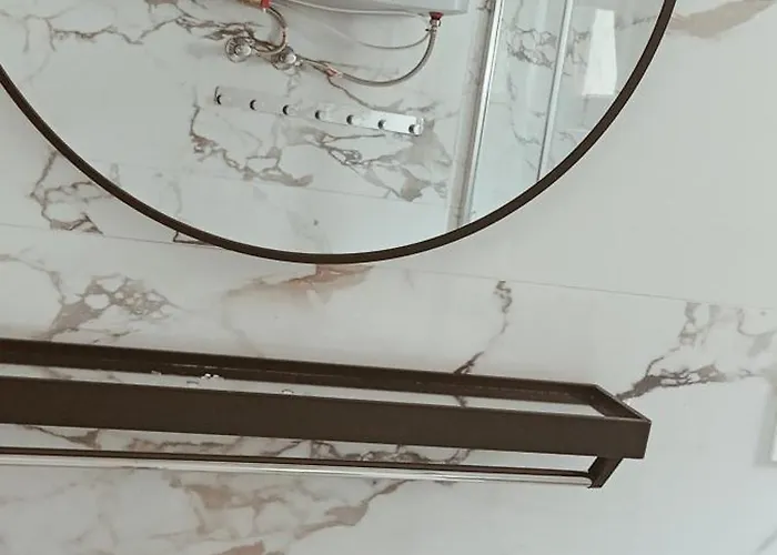 U Eweli Caloroczne Ogrzewane Kominkiem 斯蒂格纳