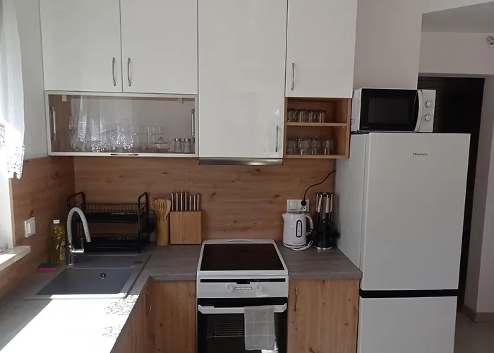 U Eweli Caloroczne Ogrzewane Kominkiem