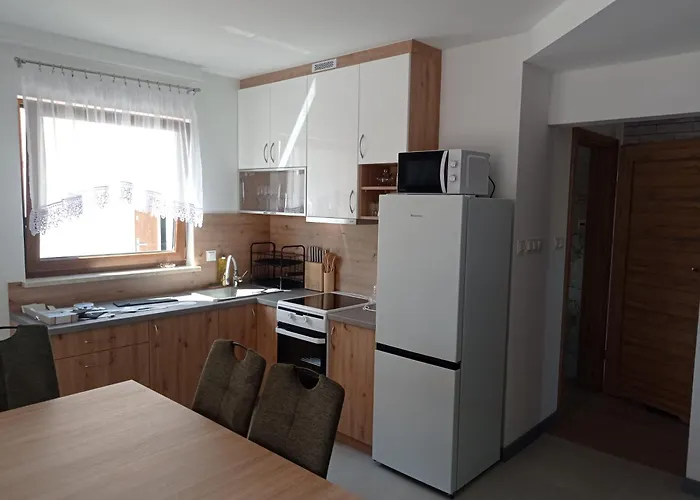 度假居 U Eweli Caloroczne Ogrzewane Kominkiem