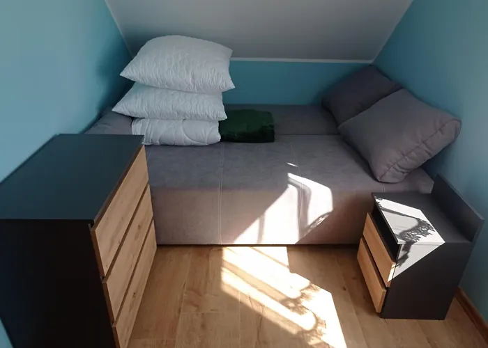 U Eweli Caloroczne Ogrzewane Kominkiem 斯蒂格纳