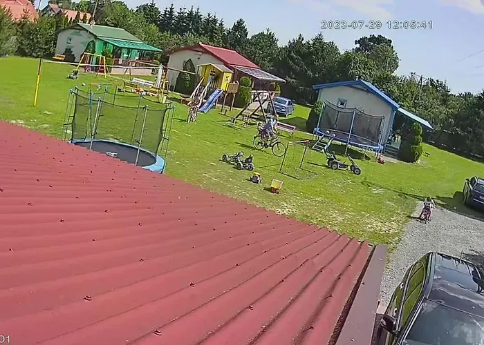 U Eweli Caloroczne Ogrzewane Kominkiem